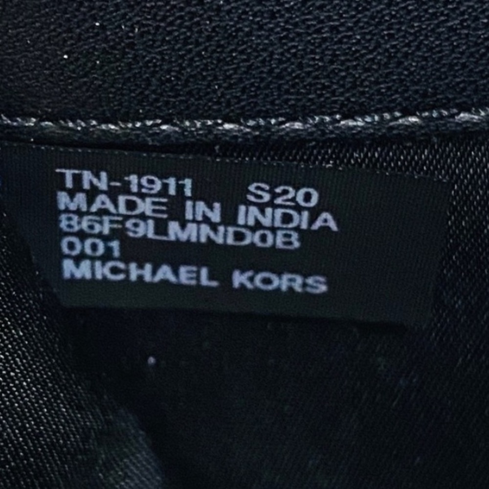 Michael Kors Jet Set Men’s Backpacks & Wallet Set - Picture 13 of 15